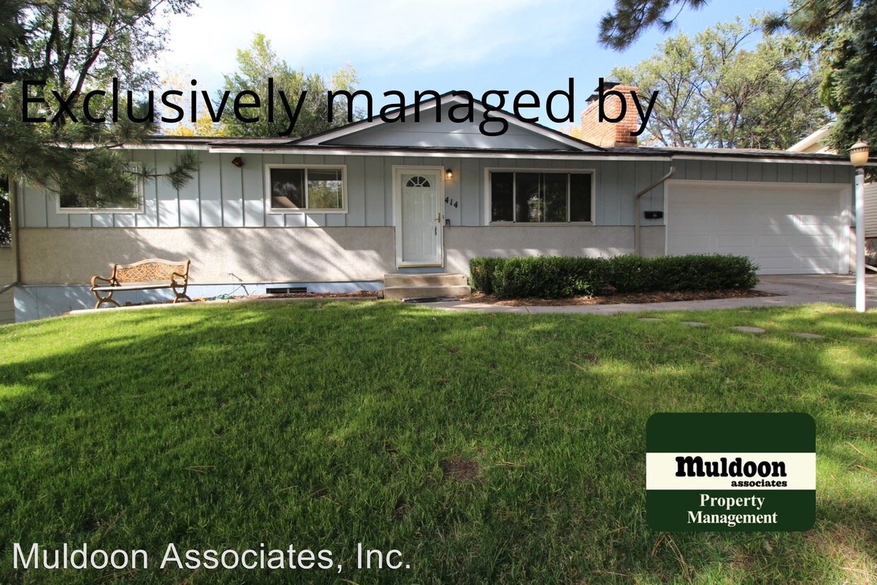 Primary Photo - 4 br, 2 bath House - 414 Redwood Dr