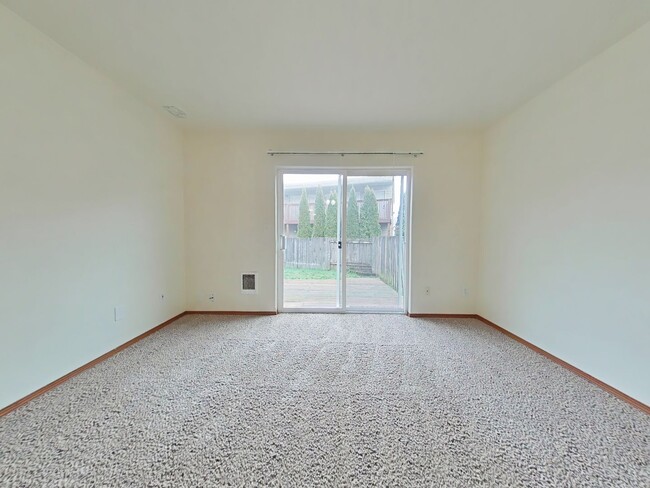 Foto del edificio - 3 Bedroom Townhouse ~ North Corvallis ~ Pe...