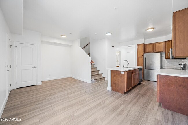 Foto del edificio - 4608 W Maryland Ave