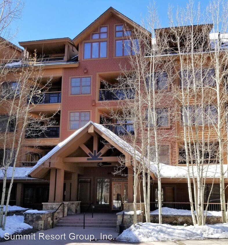 Foto principal - Studio, 1 bath House - Springs at River Ru...