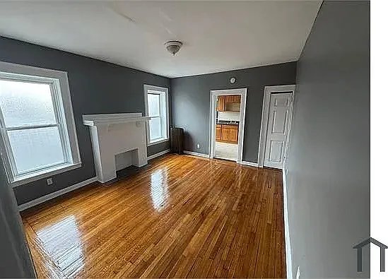 Foto del edificio - 220 Roseville Ave