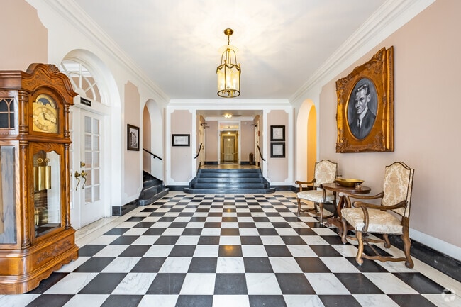 Lobby - The Massee Apartments