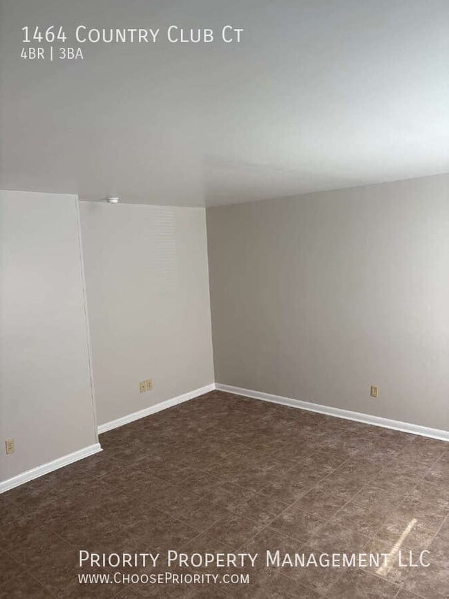 Photo - 1464 Country Club Ct Townhome