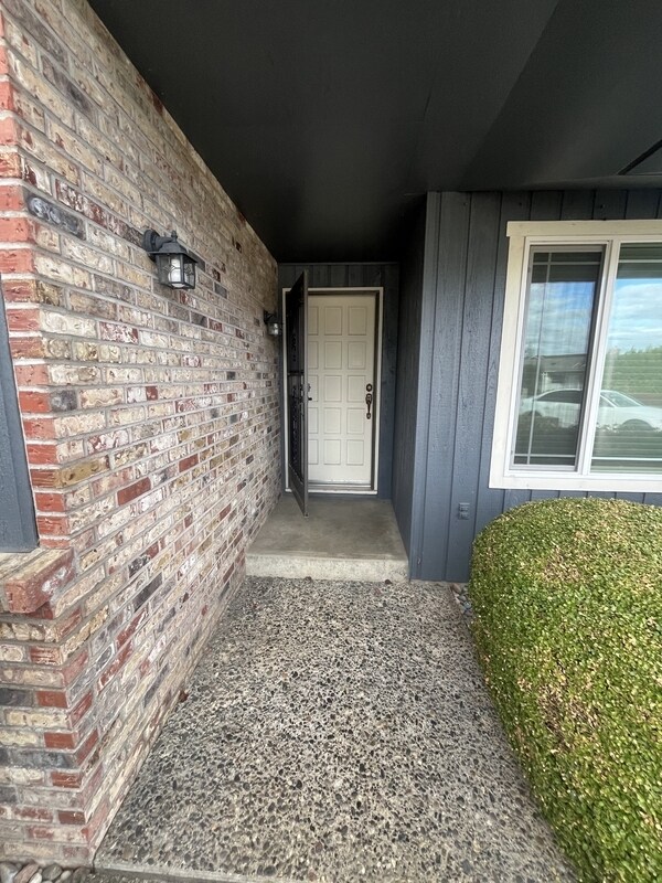 Foto del edificio - 841 Garden Dr