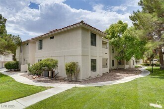 Building Photo - 2629 S Durango Dr