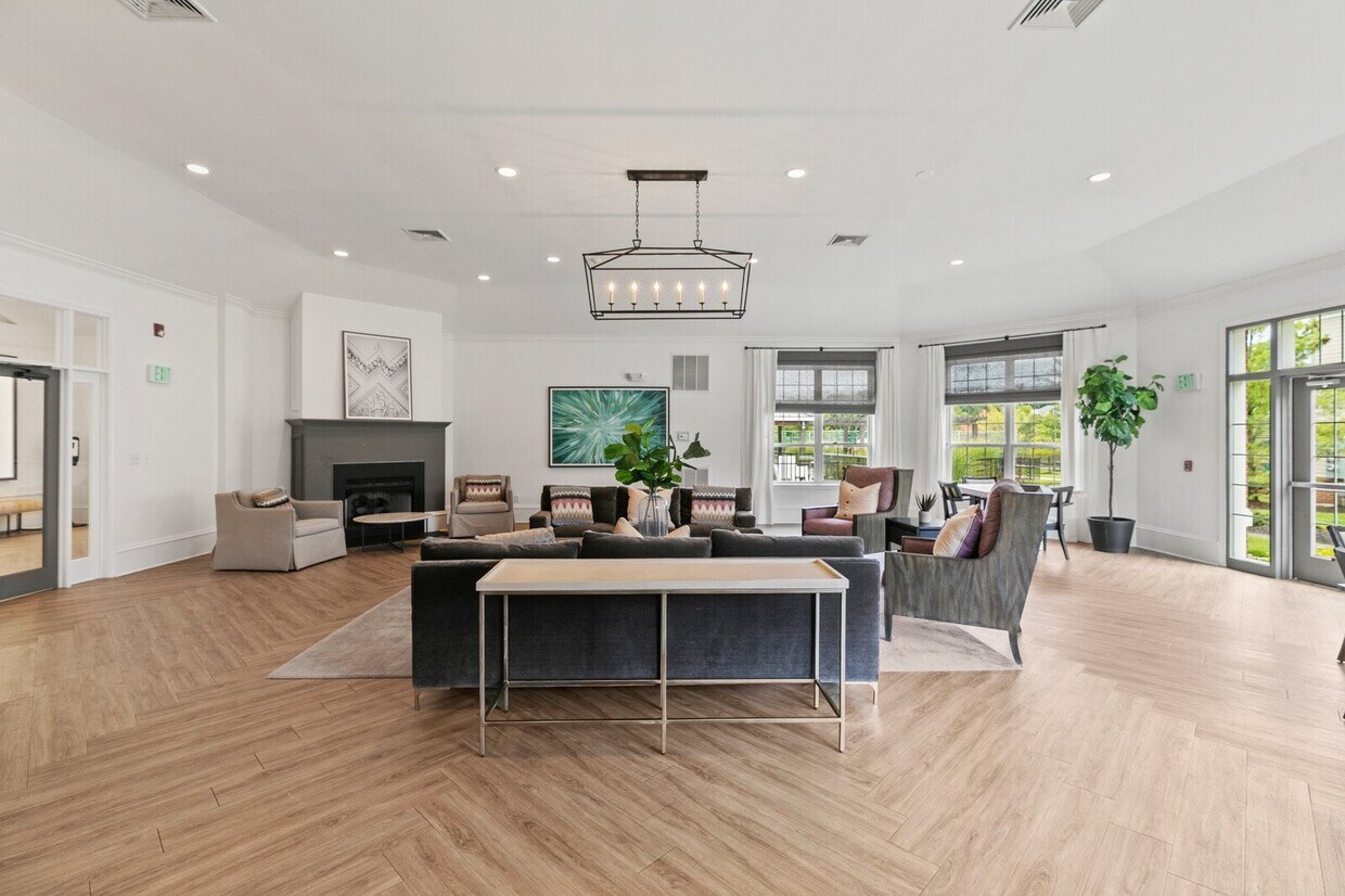 Foto principal - The Austin Apartment Homes