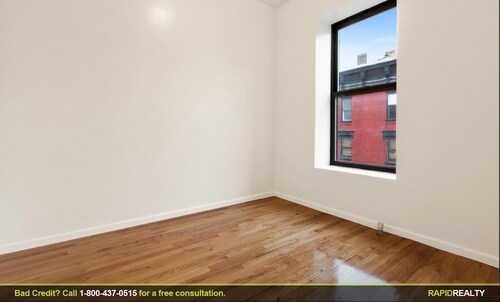 Building Photo - 117 Perry St