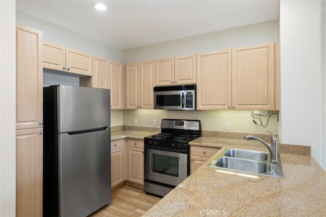 Building Photo - 2458 Watermarke Pl