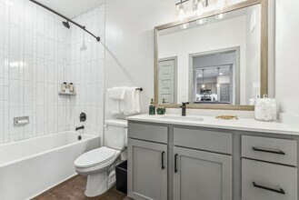 Building Photo - Inkwell on Grandview