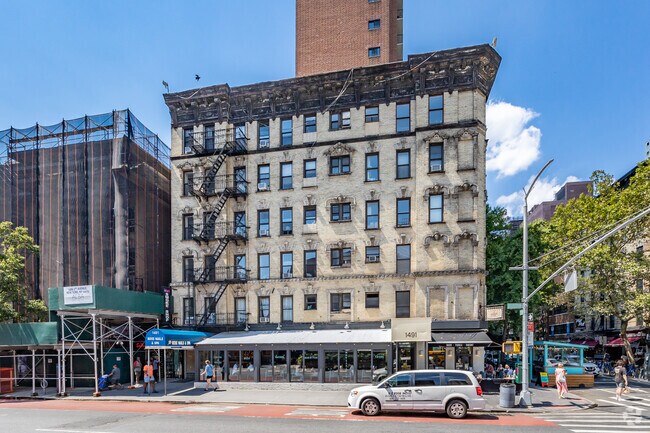 Foto del edificio - 270 E 78th St