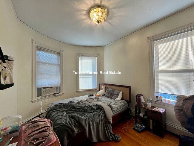 Foto del edificio - 803 Parker St