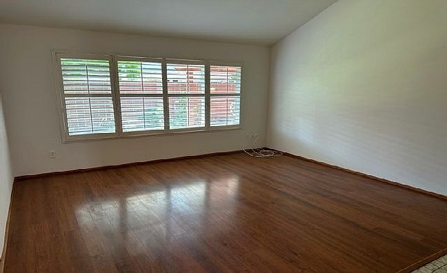 Building Photo - 5214 Cezanne Ln