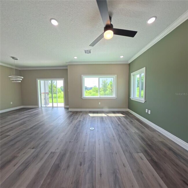 Foto del edificio - 1835 Brentwood Ct