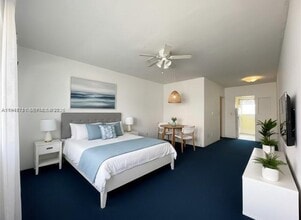 Building Photo - 8132 Harding Ave