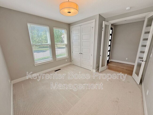 Foto del edificio - 2784 S Trailwood Way