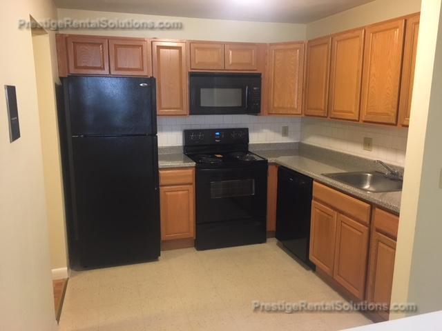Foto principal - 740 Central St