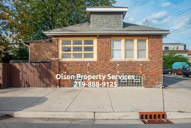 Building Photo - 612 W 149th St