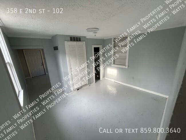 Building Photo - 358 E 2nd St #102