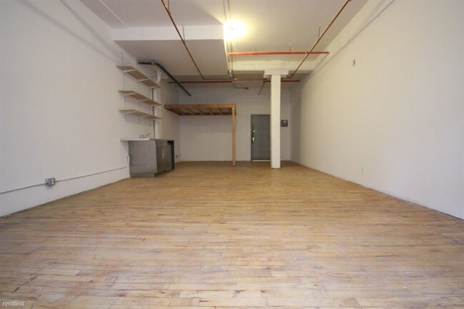 Building Photo - 12 Cypress Ave