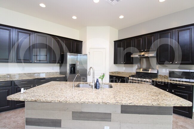 Building Photo - 4868 S Quiet Way