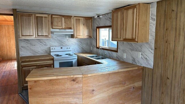 Building Photo - 540 Riley Crk Pk Rd