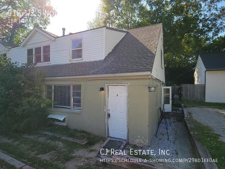 Foto principal - 912 S Noland Rd