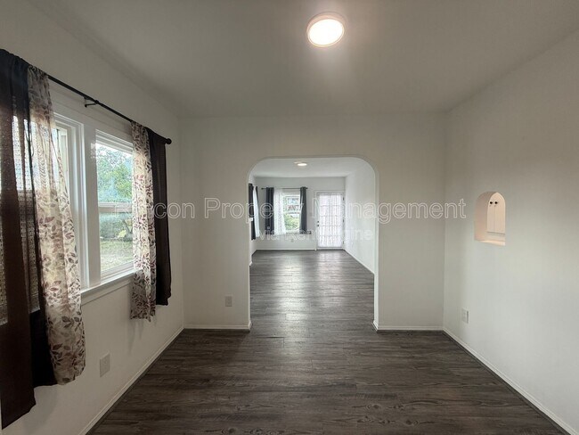 Foto del edificio - 2523 Alvarado St