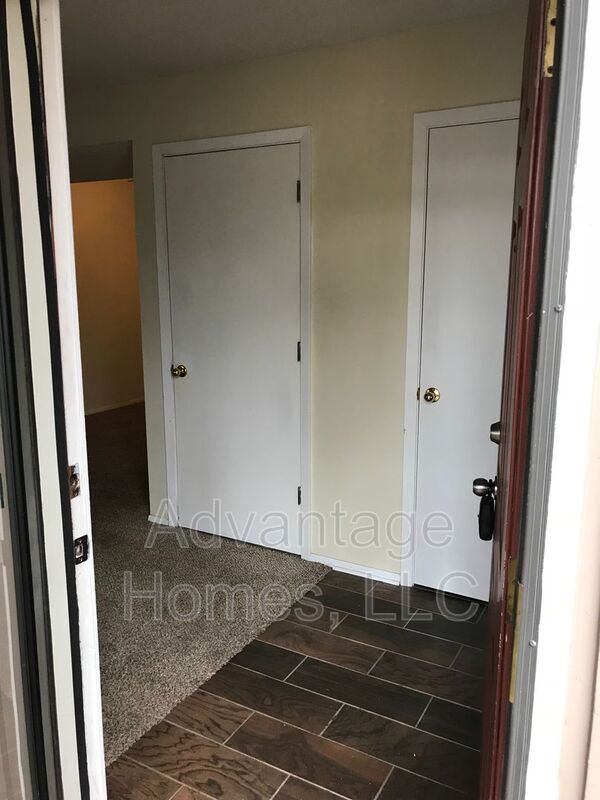 Foto del edificio - 12689 W 110th Terrace