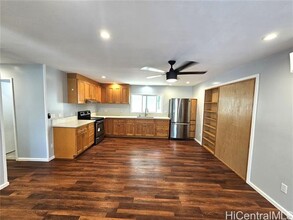 Building Photo - 3754 Likini St