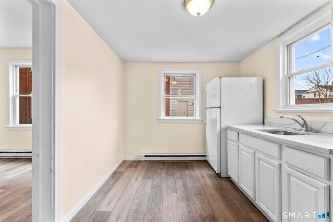 Foto del edificio - 313 High St