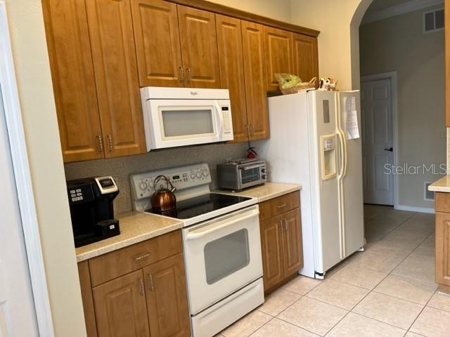 Foto del edificio - 2427 Caledonian St