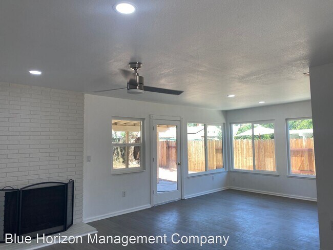 Foto del edificio - 3 br, 2 bath House - 25555 Marta Court