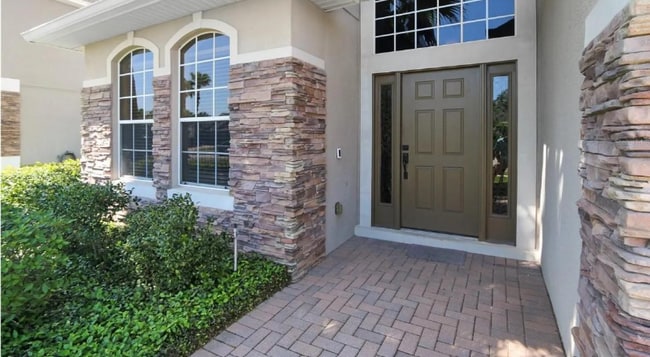 Building Photo - 714 Bellshire Way