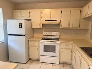 Building Photo - 22064 Palms Way