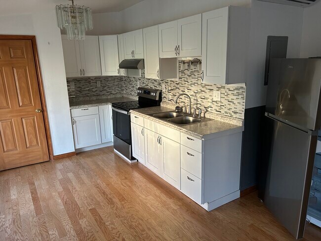Foto del edificio - 3383 Colonial Dr