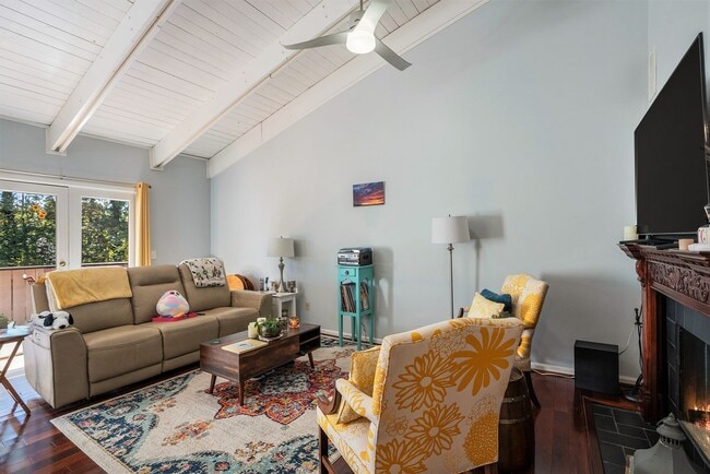 Foto del edificio - 3813 Paces Ferry W