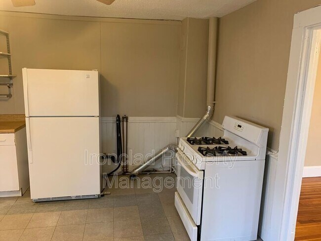 Foto del edificio - 245 Center St