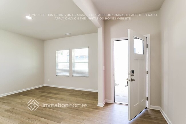 Building Photo - 2221 Cherry Crk Rd