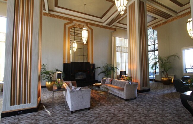 Foto del edificio - 631 Ofarrell St