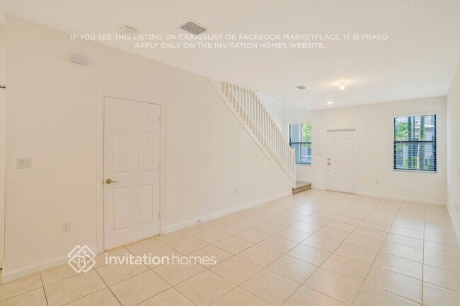 Foto del edificio - 1636 SW 29th St