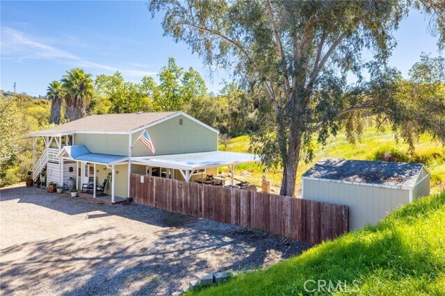 Building Photo - 1720 Vista Del Lago