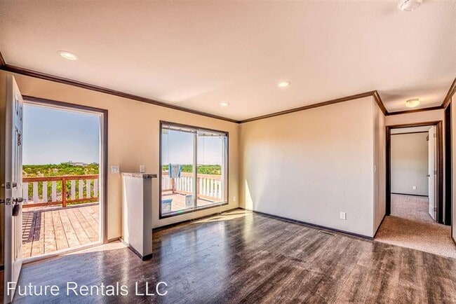 Building Photo - 3 br, 2.5 bath House - 28 Mira Vista Lp