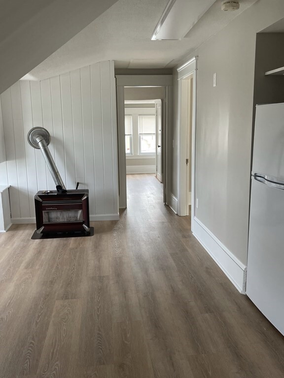 Building Photo - 831 Belleville Ave