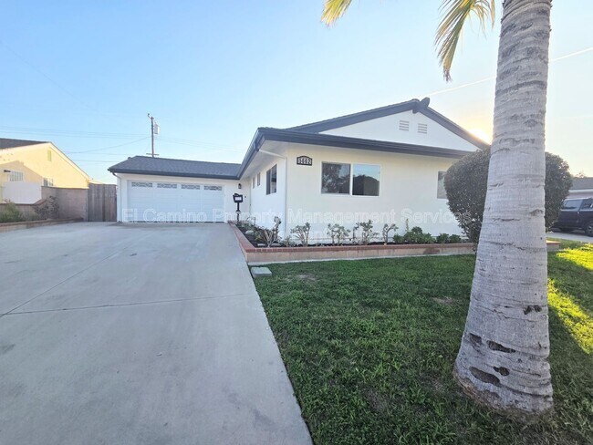 Foto del edificio - 5662 Cathy Ln