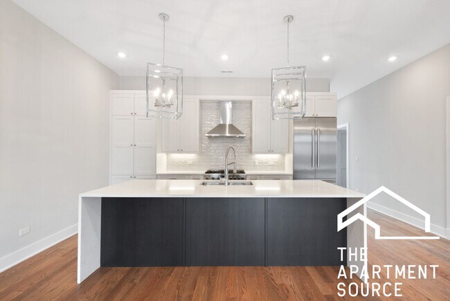 Foto del edificio - 1534 N Halsted St