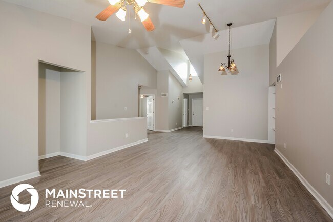 Foto del edificio - 2737 Whitecreek Ln