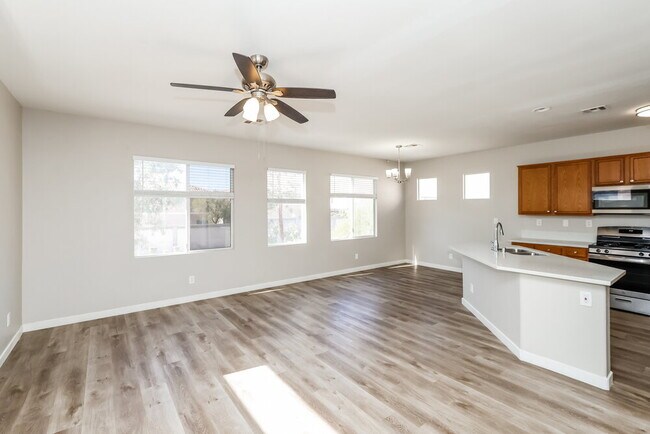 Foto del edificio - 9341 Hidden Harbor Ave