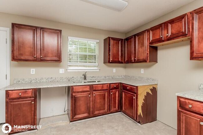 Building Photo - 3746 Natrona Ct, Ellenwood, GA 30294