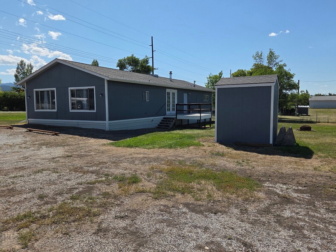 Foto principal - 2740 Winslow Ave