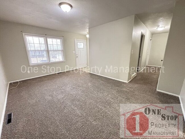 Foto del edificio - 3 Bedroom & 2 Bathroom in Kansas City!